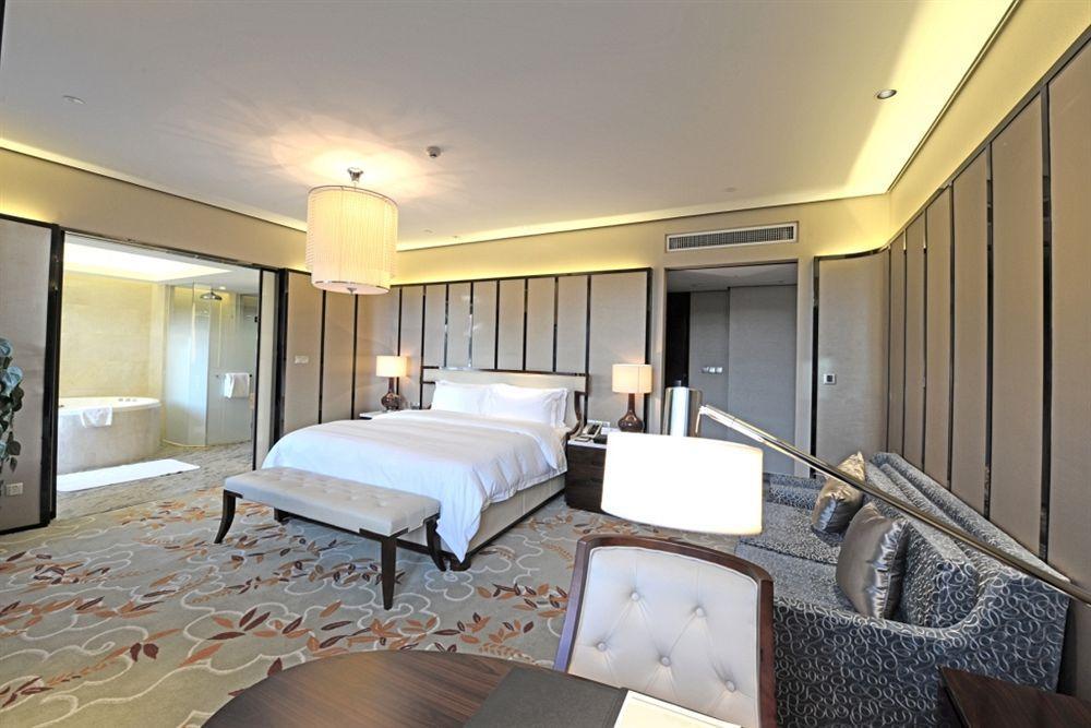 Kingrand Hotspring Hotel Beijing Exterior photo